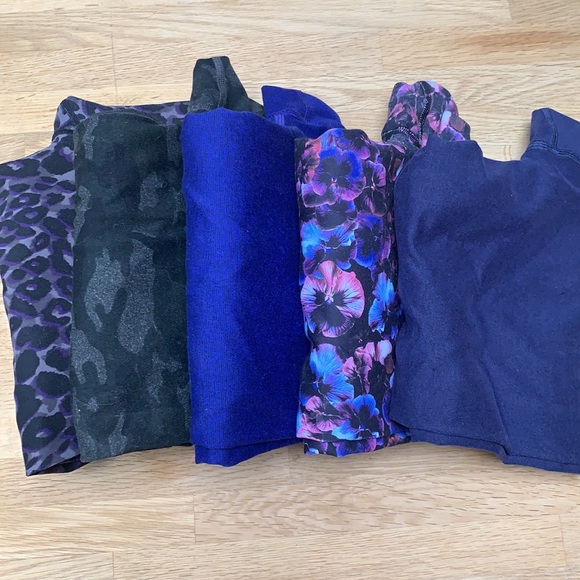 High Waisted Fabletics Leggings - Large - Picture 3 of 3